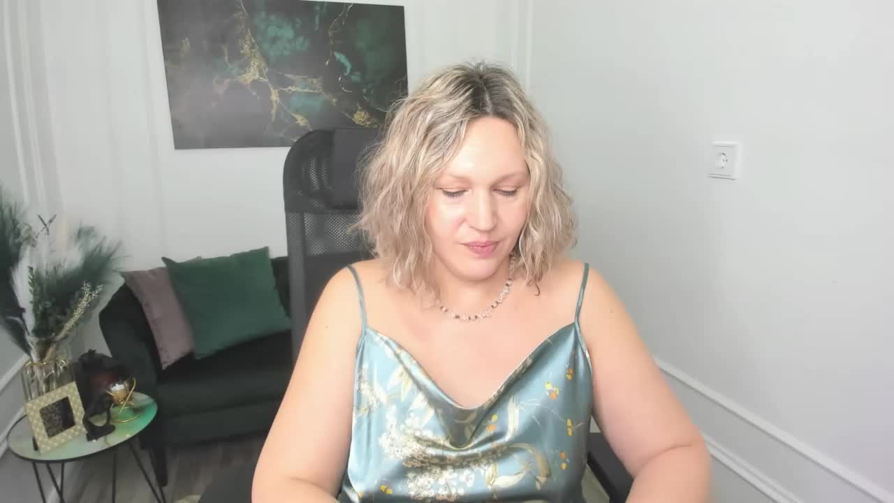 NinaStarle Adult Chat March 17, 2026