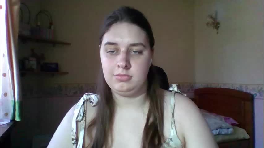 hess_luna_ Adult Chat March 17, 2026