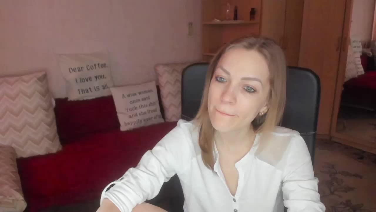 SilviaSweet Adult Chat March 17, 2026