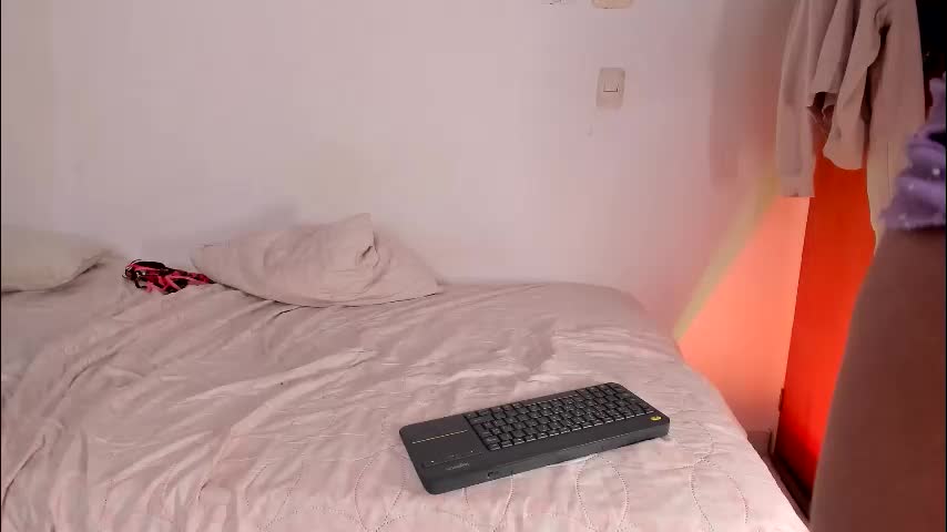 juliassexx Adult Chat March 18, 2026