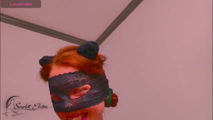 scarlett_electra Adult Chat March 18, 2026