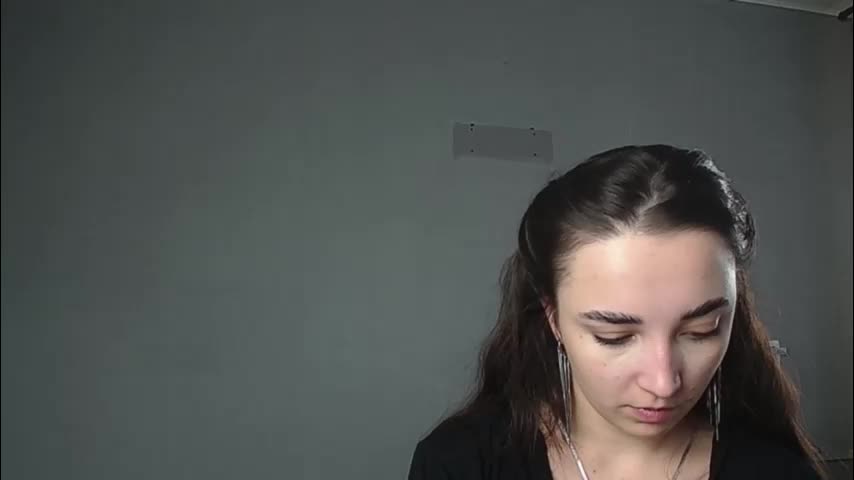 olivia_oliv Adult Chat March 18, 2026