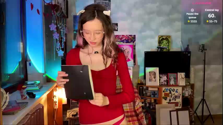 darlingdarinka Adult Chat March 18, 2026