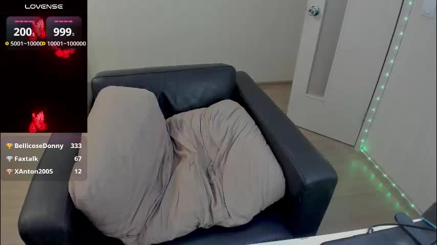 polly_wow Adult Chat March 18, 2026