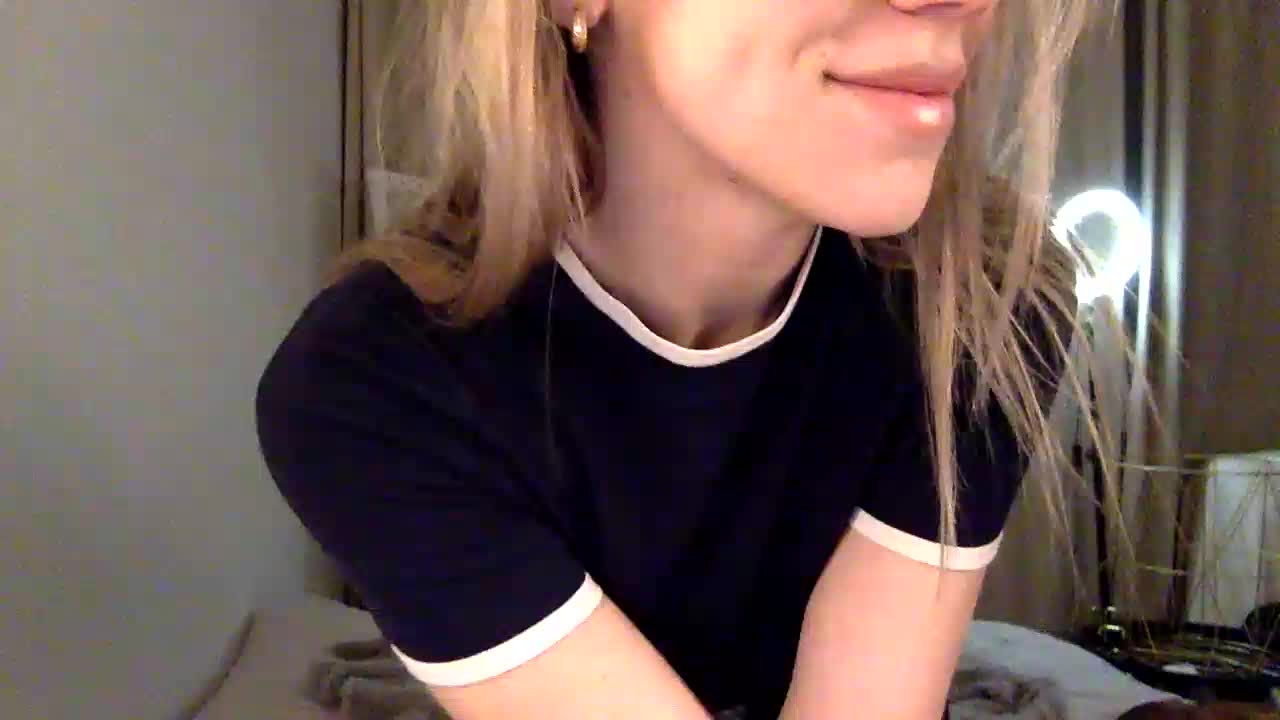 krazyBitch Adult Chat March 18, 2026