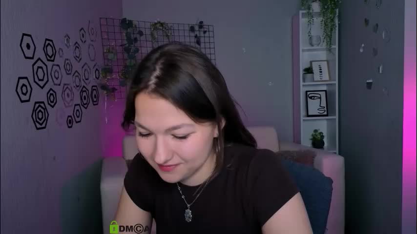 ariana_ross7 Adult Chat March 18, 2026