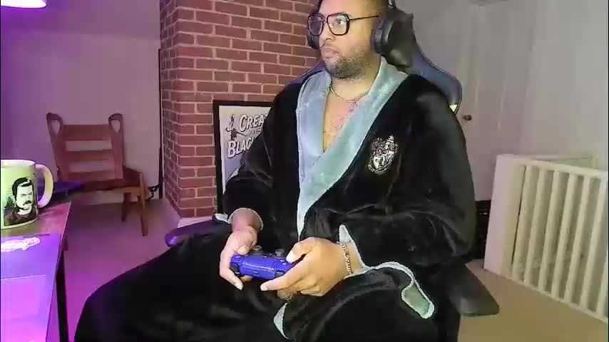 smoothj2015 Adult Chat March 18, 2026