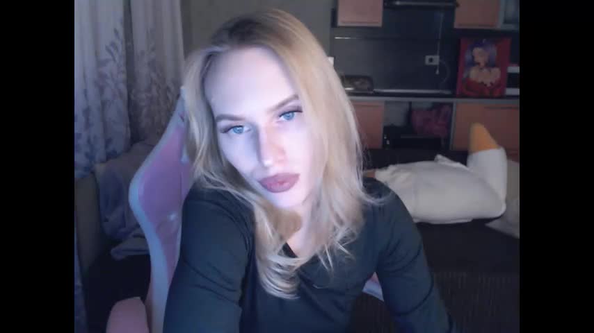 elsa_shine Adult Chat March 18, 2026