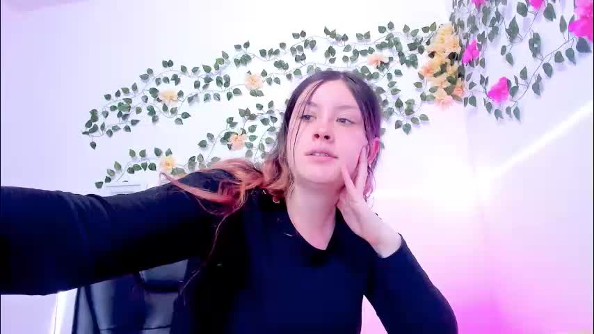 violeta_cutee Adult Chat March 18, 2026