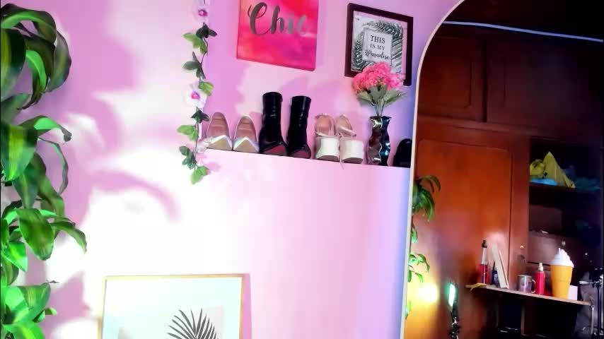 zoe_bakerr Adult Chat March 18, 2026