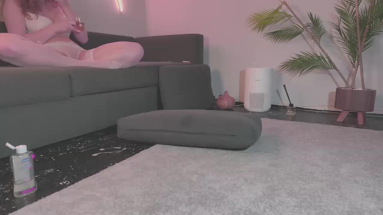 Monicami Adult Chat March 18, 2026