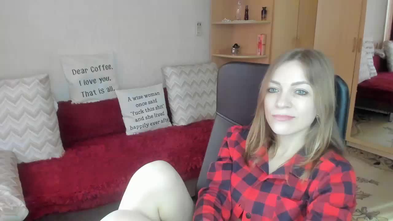 SilviaSweet Adult Chat March 18, 2026