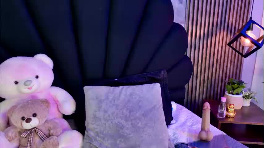 vicky_lopezz_ Adult Chat March 18, 2026
