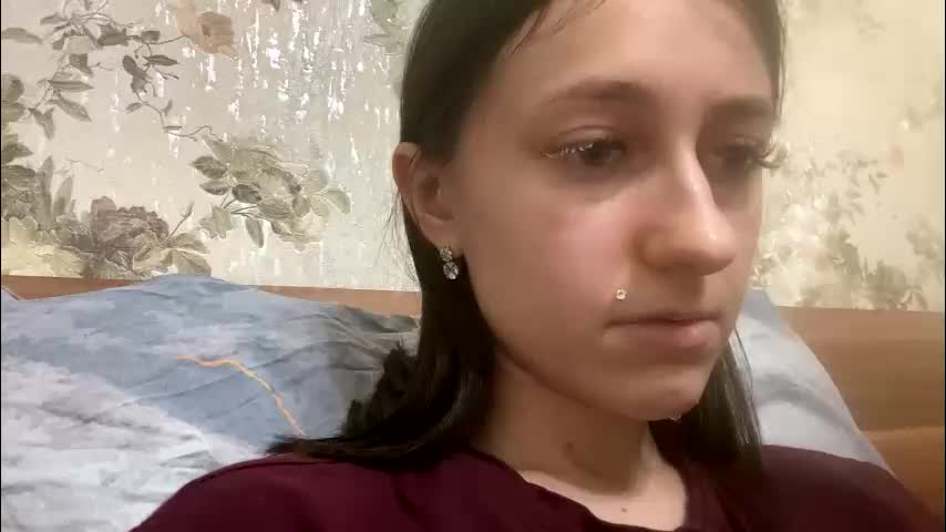 viktoria9898 Adult Chat March 18, 2026
