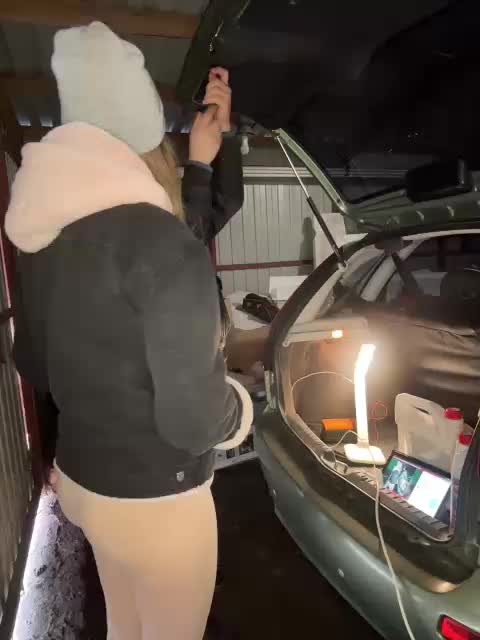 Sun-Moon Adult Chat March 18, 2026