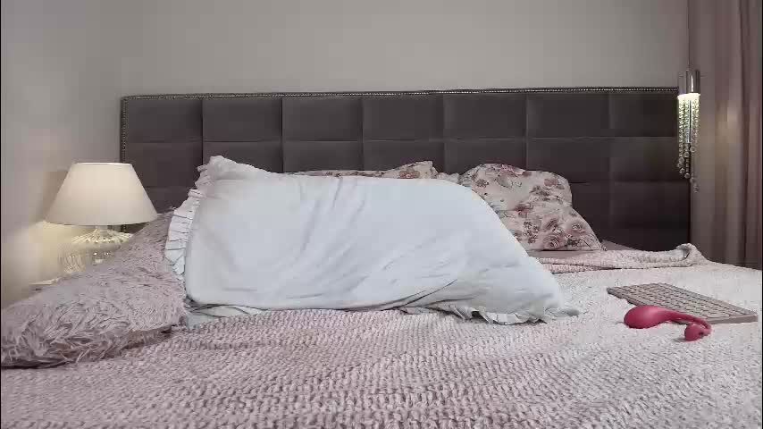 sensual_jasmine Adult Chat March 18, 2026