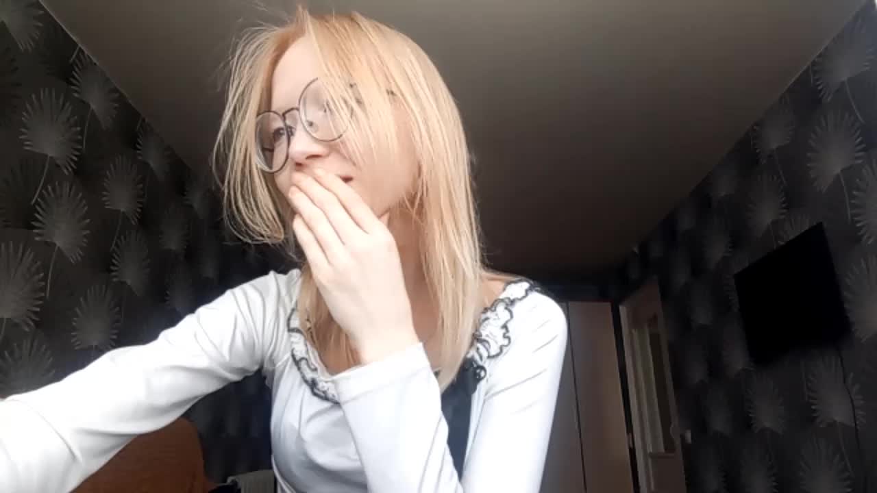DanelleLaday Adult Chat March 18, 2026