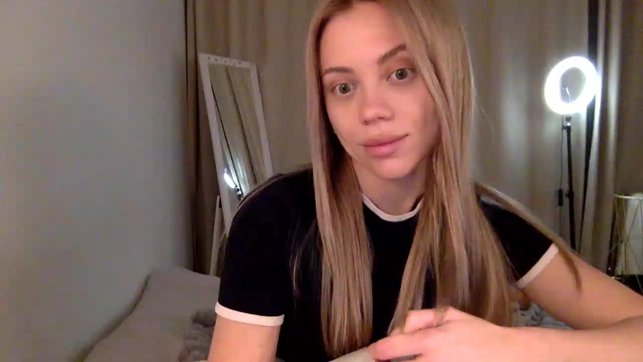 krazyBitch Adult Chat March 18, 2026