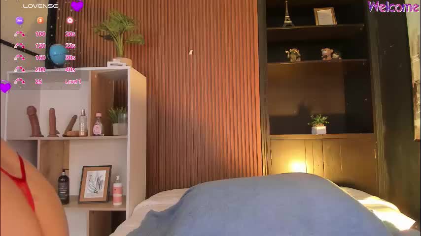 thaliabrooks_ Adult Chat March 18, 2026