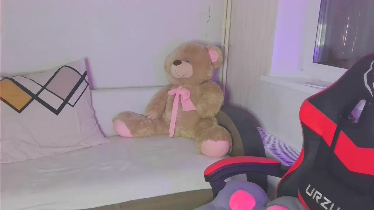 Adelina02 Adult Chat March 18, 2026