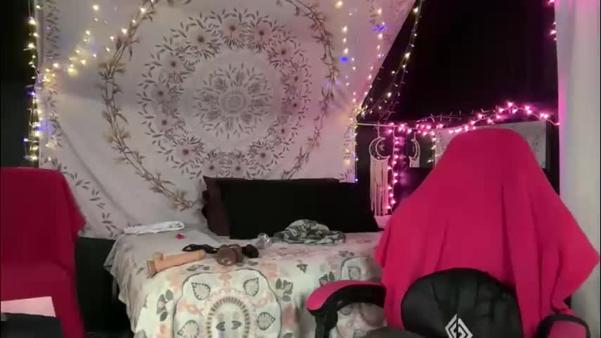 bossmomma Adult Chat March 18, 2026