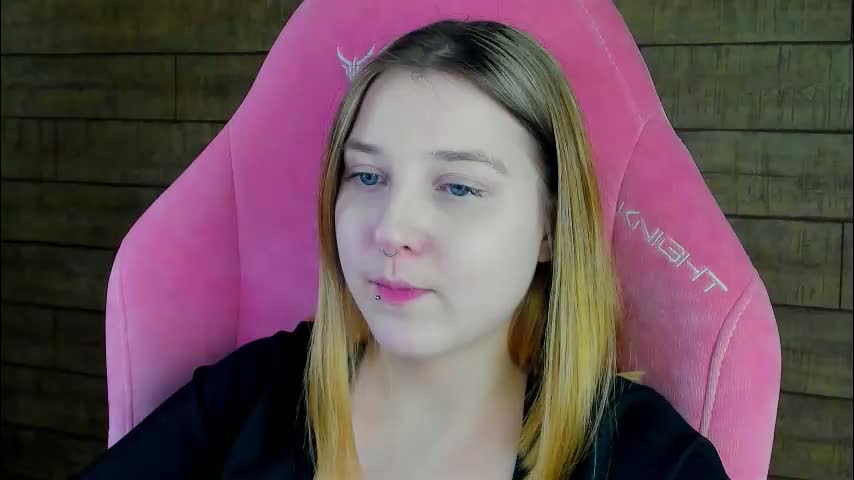 tinaburton Adult Chat March 18, 2026