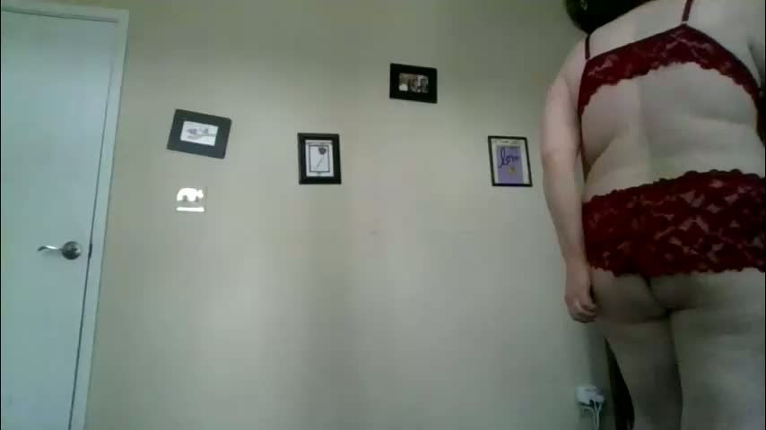 fuzzypeaches87 Adult Chat March 18, 2026