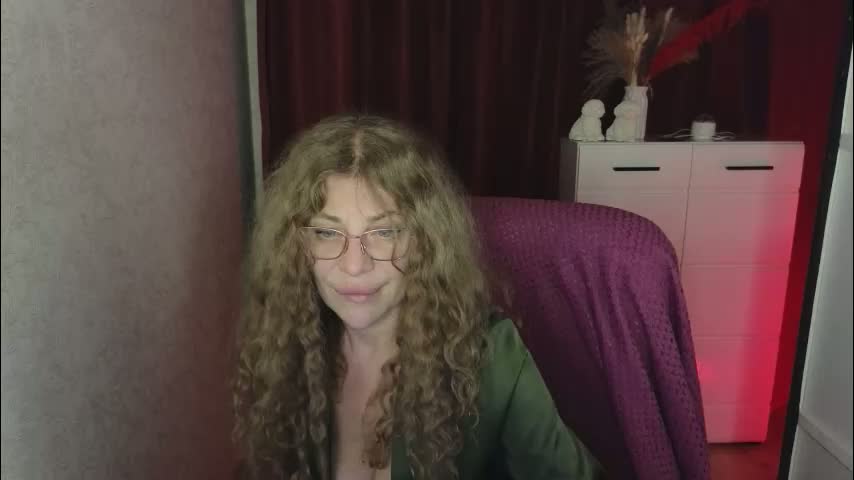 bella_swonn_ Adult Chat March 18, 2026