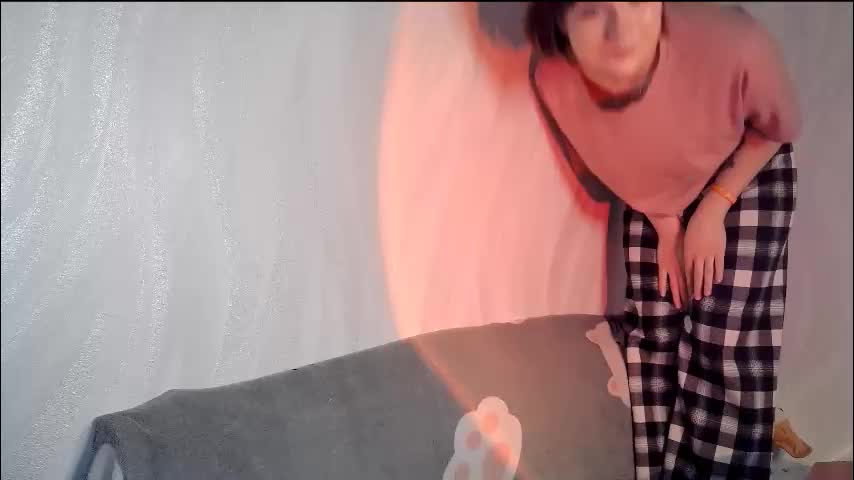 uwujudyosas Adult Chat March 18, 2026