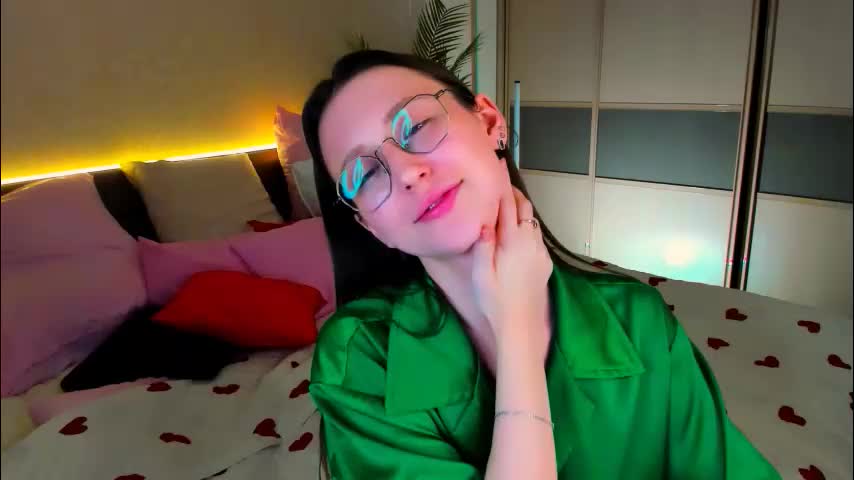 yourlovelystoryy Adult Chat March 18, 2026