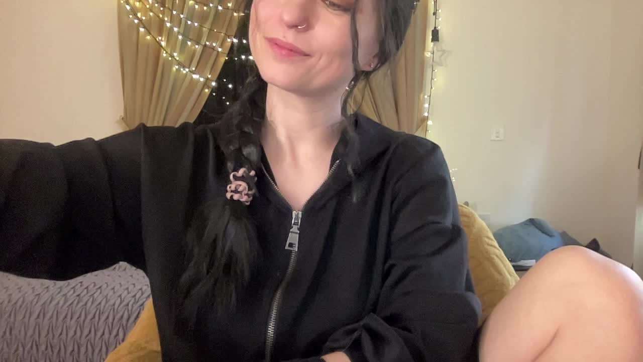 LilithNewdawn Adult Chat March 18, 2026