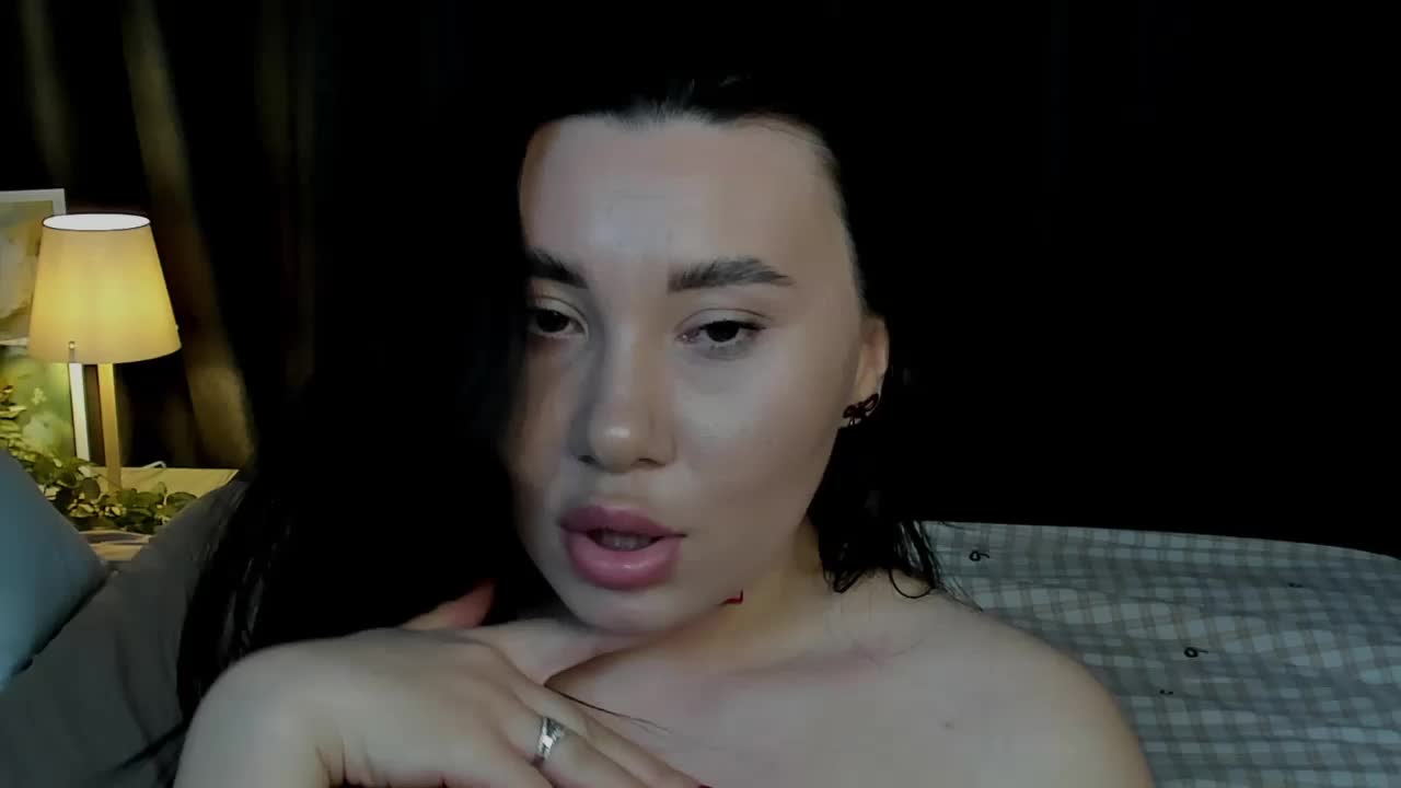 LunaVeyne Adult Chat March 18, 2026