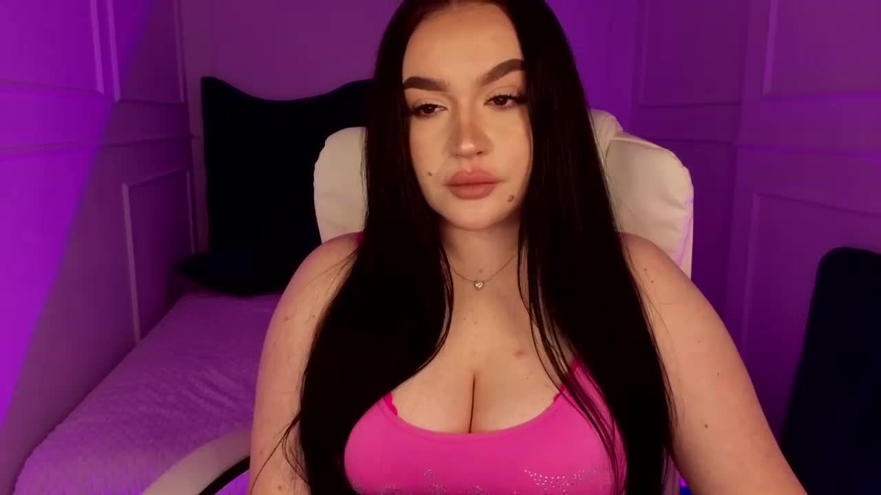 tinafox Adult Chat March 18, 2026