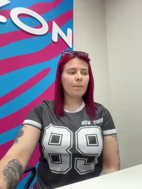 IriSka777 Adult Chat March 18, 2026