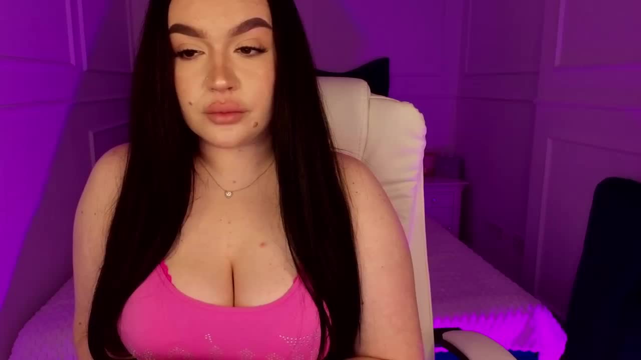 tinafox Adult Chat March 18, 2026