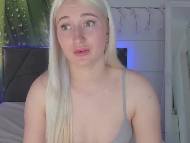 HollyTaillor Adult Chat March 18, 2026