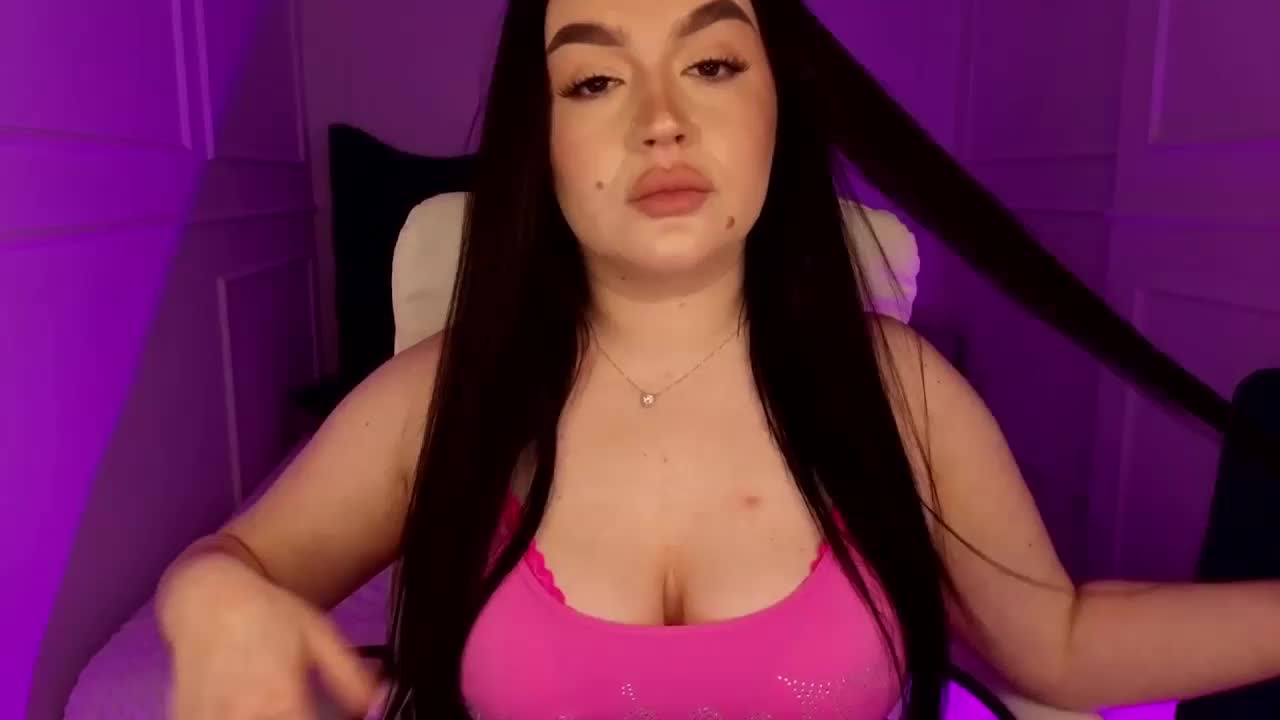 tinafox Adult Chat March 18, 2026