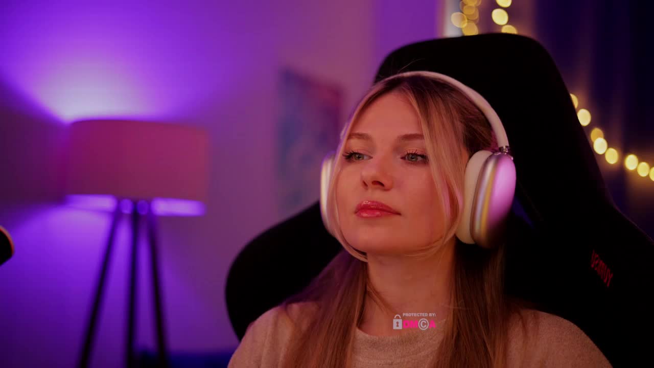 D_i_aM Adult Chat March 18, 2026