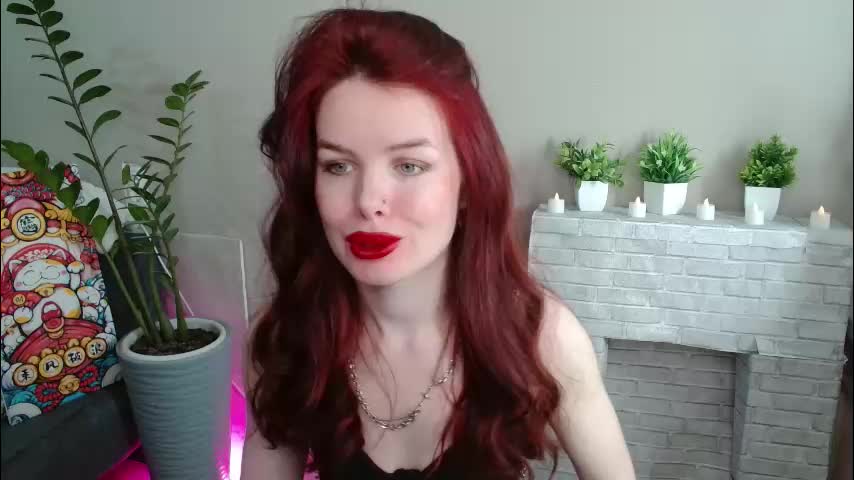 sweet__mooon Adult Chat March 18, 2026