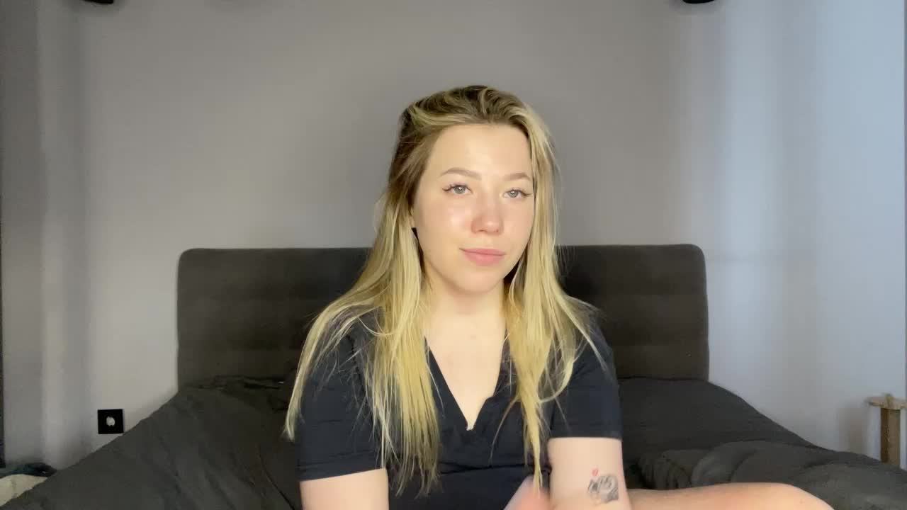 AlyraSun Adult Chat March 18, 2026