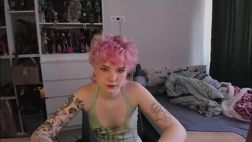 school_love Adult Chat March 18, 2026