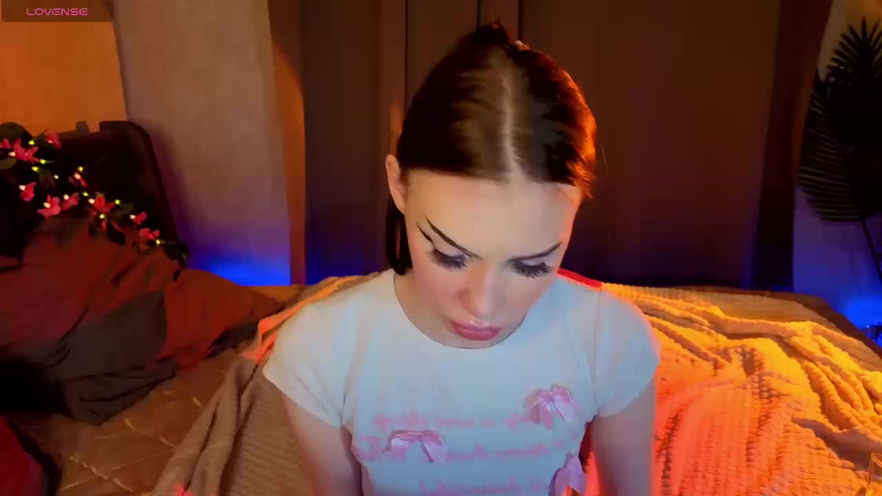 JennieHunter Adult Chat March 18, 2026