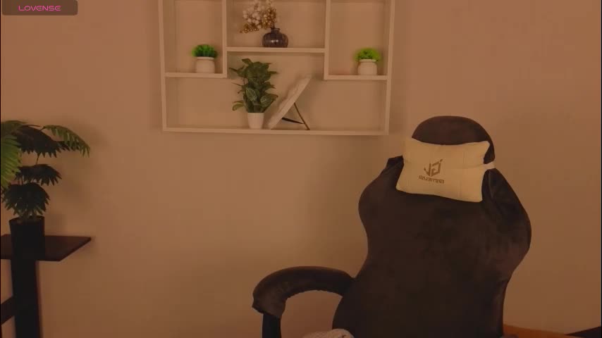 michelle__allen Adult Chat March 18, 2026