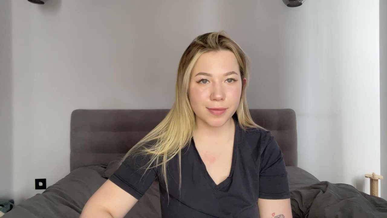 AlyraSun Adult Chat March 18, 2026