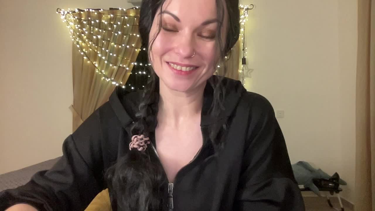 LilithNewdawn Adult Chat March 18, 2026