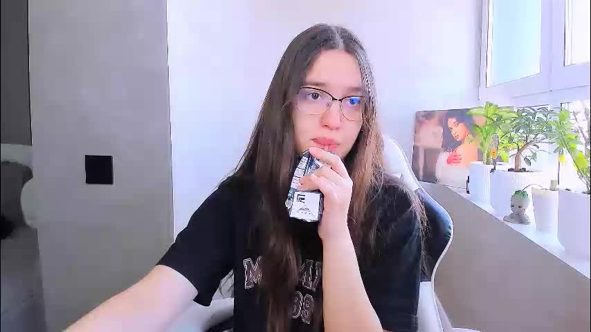 fancy_bunny Adult Chat March 18, 2026