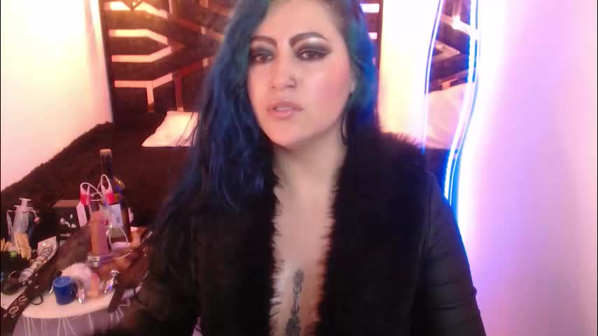 scarleth_bluee Adult Chat March 18, 2026