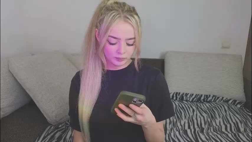 anna_nickol Adult Chat March 19, 2026