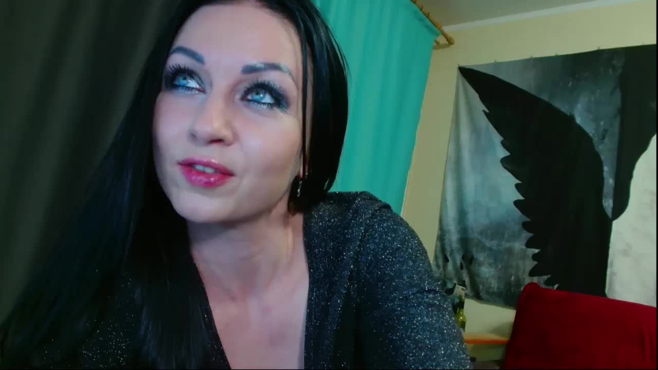 Mistress_Zoe1 Adult Chat March 19, 2026