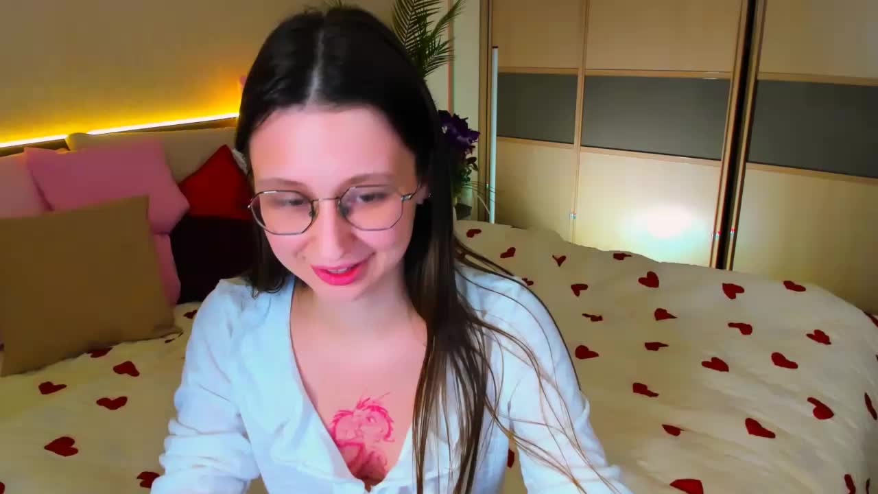 YourLovellyStory Adult Chat March 19, 2026